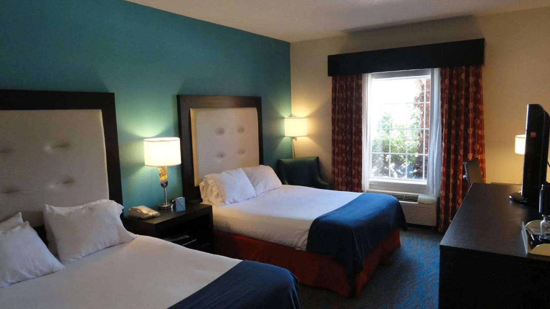 Holiday Inn Express Destin E - Commons Mall Area By Ihg 2*,  United States