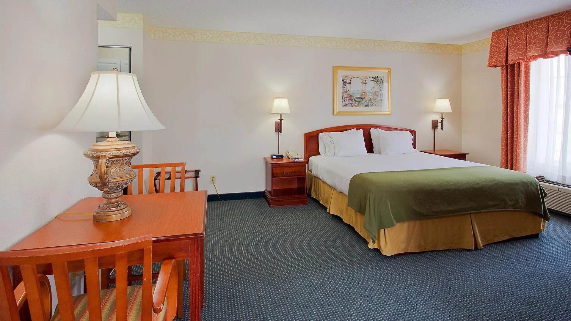 Holiday Inn Express Destin E - Commons Mall Area By Ihg Hotel